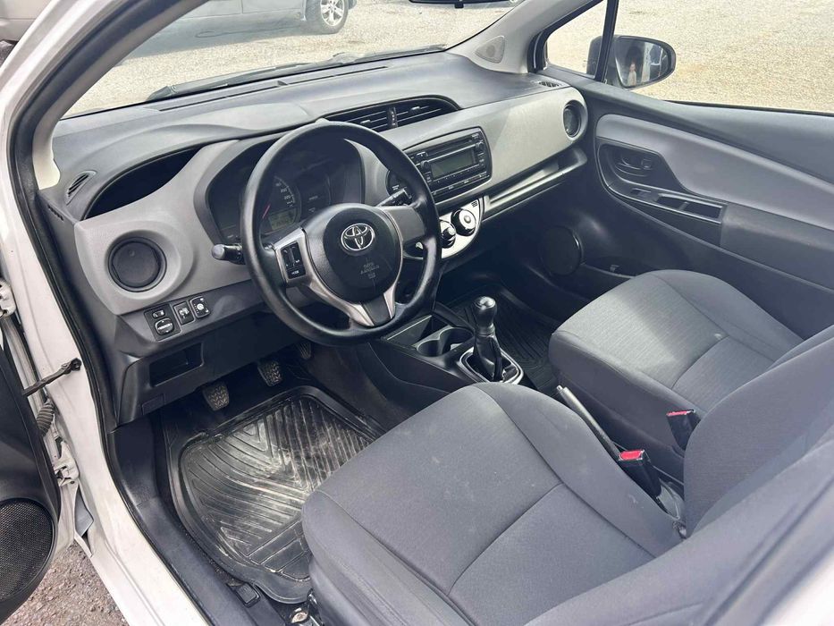 Toyota Yaris 1.0 (газова уредба)