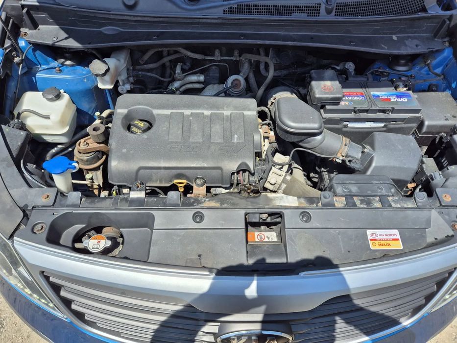 Dezmembram Kia Sportage 1.7 crdi 2012 Capota fata/Bara /Trager /Faruri