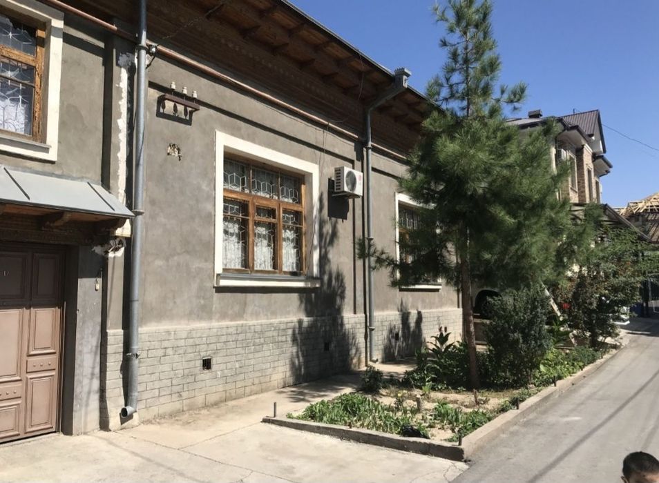 Ракат махаля продается дом 3.7 соток 200м² комнат 5 Состояние среднее