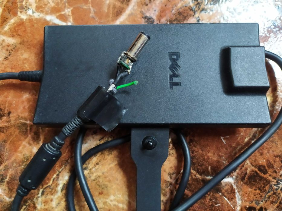 Sursa profi 4,62 Amperi 19,5V