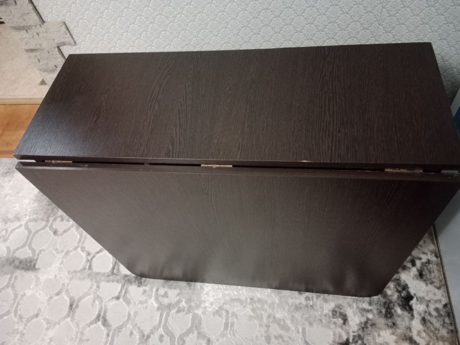 Продается Стол тумба