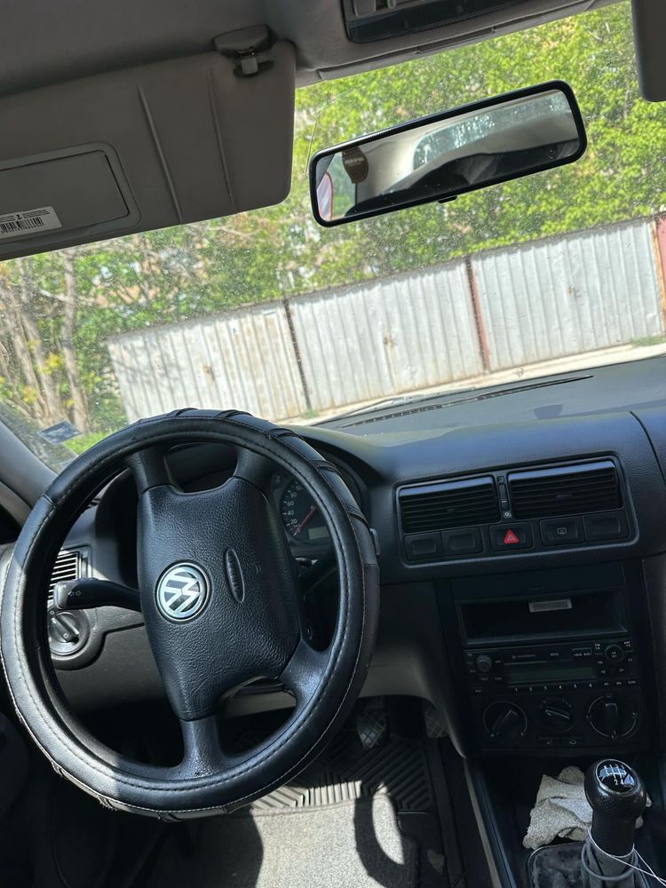 Volkswagen Golf 4