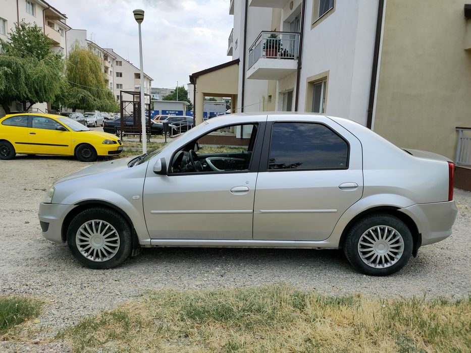 Vând Dacia Logan 1.6+gpl