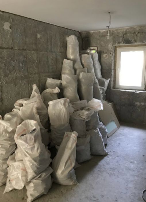 Demolari si goliri apartamente, case