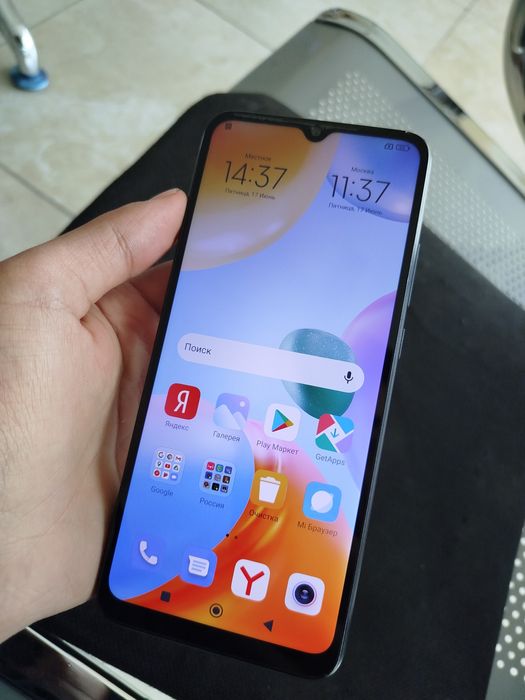 Redmi 10c 128 гиг 8 аперативка