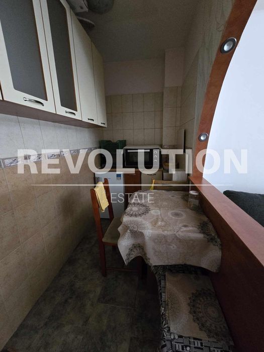 Дава се под наем Двустаен апартамент в Пловдив, Христо Смирненски - 40 кв.м за 275 € - Снимка #1