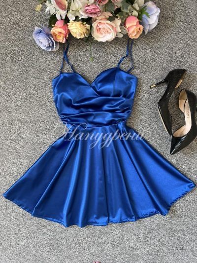 Красива кукленска рокля