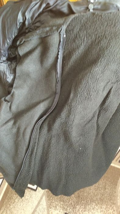 Продавам употребявана дамска шуба,яке от естествена телешка кожа