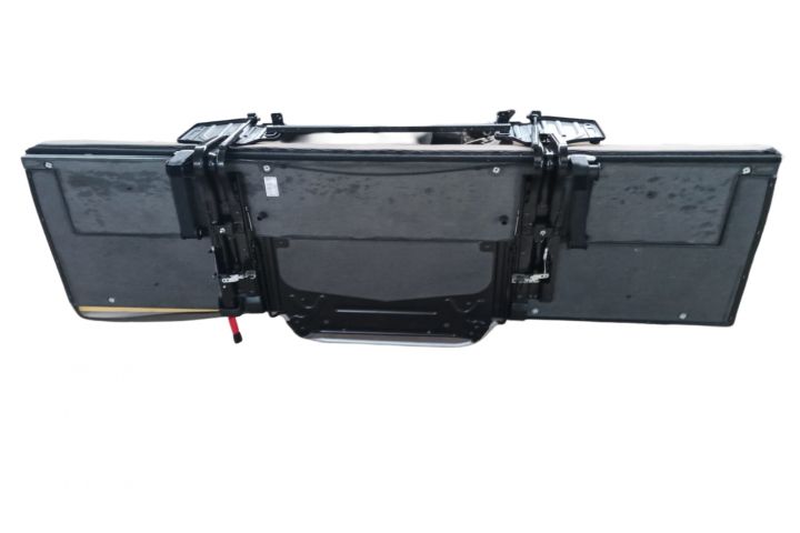 Pat inferior 2023318 Pat inferior Scania Euro 6 Topline Scania   seri