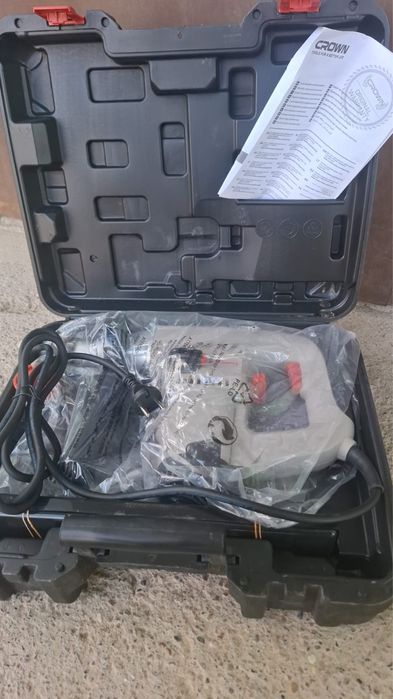 Шуруповерт новый