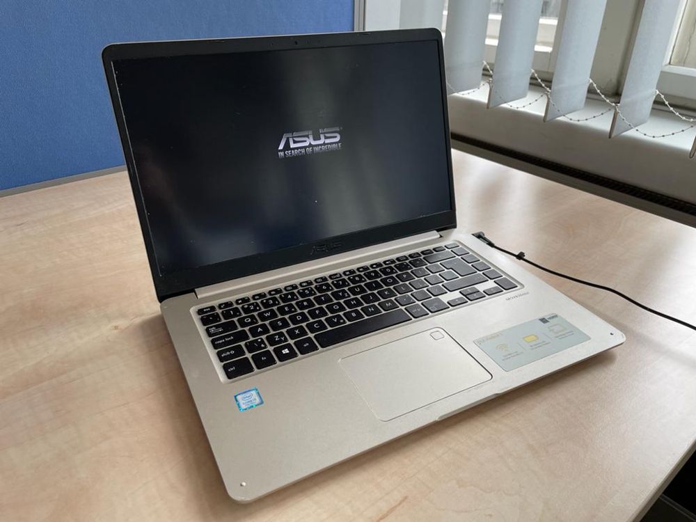 Ноутбук Asus VivoBook S15 S510UA-BQ132T (S510UA-BQ132T) золотой