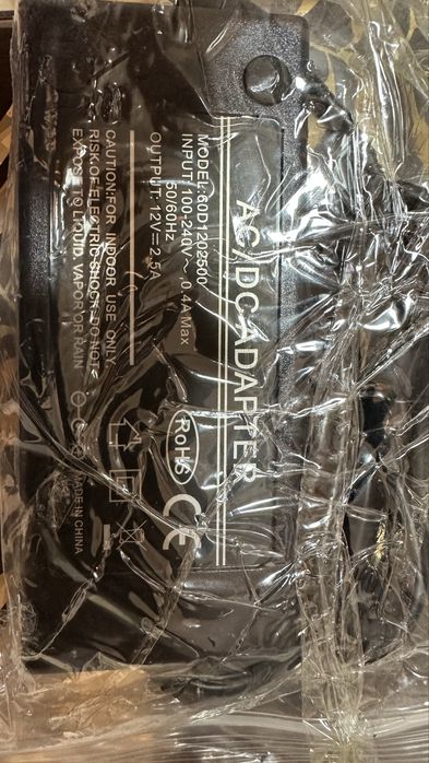 Alimentaror 7,4 V 2,5A DC transformator incarcator 12 V 2 Amperi