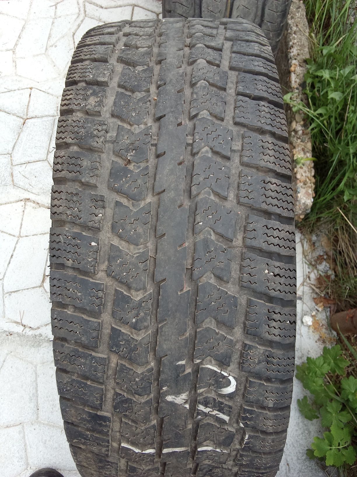Употребявани гуми за микробус