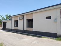 Куктеракдан утганда генерал мактаб кучада 2 сотиг 4 хона сотилади