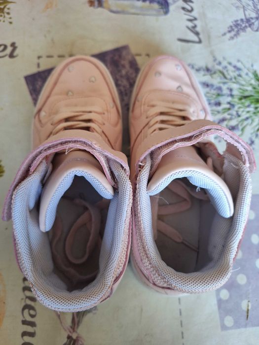 Дамски високи зимни кецове - номер 39