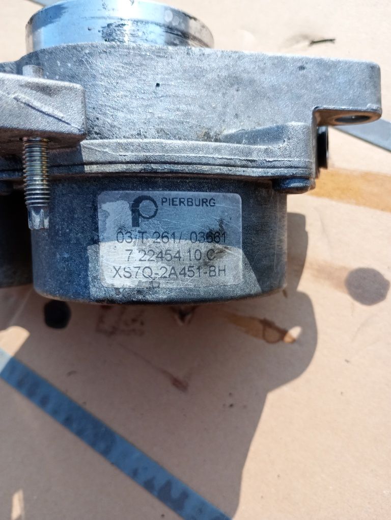 Pompa vacuum Ford Mondeo mk3-2.0 tdci cod XS7Q-2A451  BH