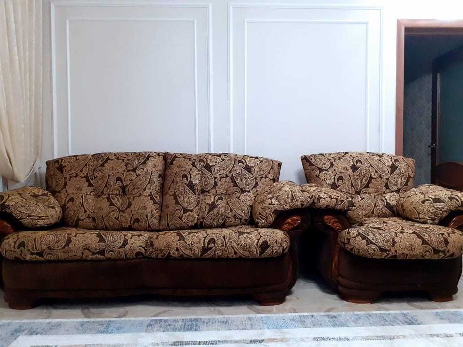 Продается мягкая мебель для гостиной