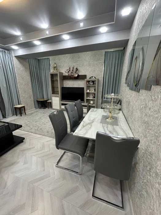 R3Сдаётся  квартира 2\5\8 на Шота Руставелли! ор-Luminar House