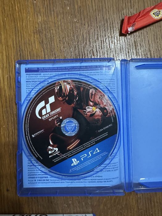 Продам диск на пс4 и на пс5 Gran turisma