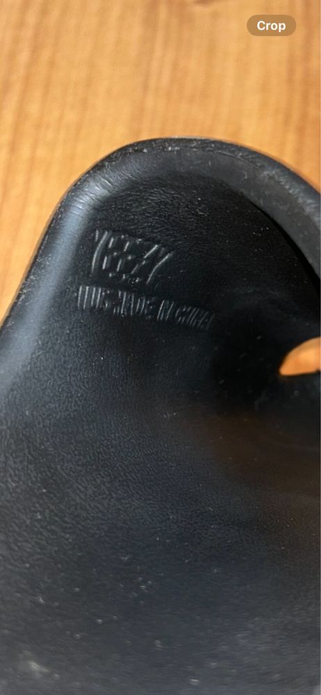 Yeezy slides black