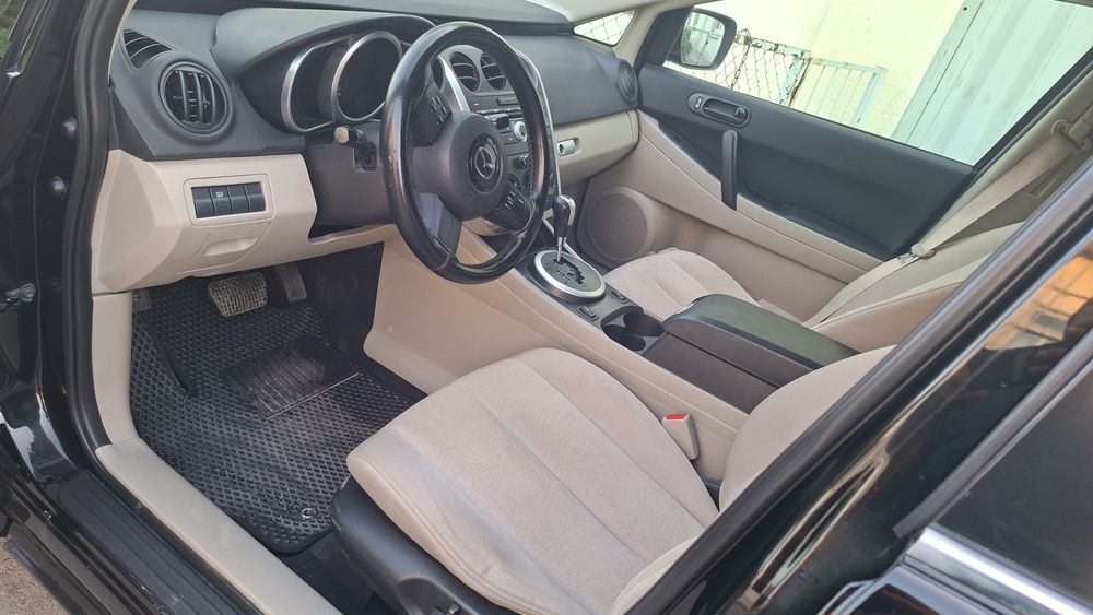 Mazda CX 7 srochna sotiladi