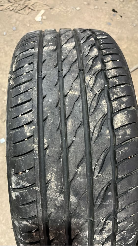 Срочно шины летние R17