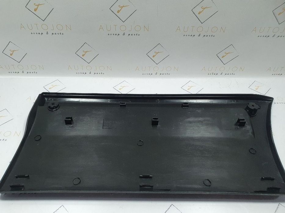 Bandou usa dreapta fata IVECO DAILY III Box Body / Estate 1997 - 2009 3.0 65 C 17 F1CE0481B  504090270