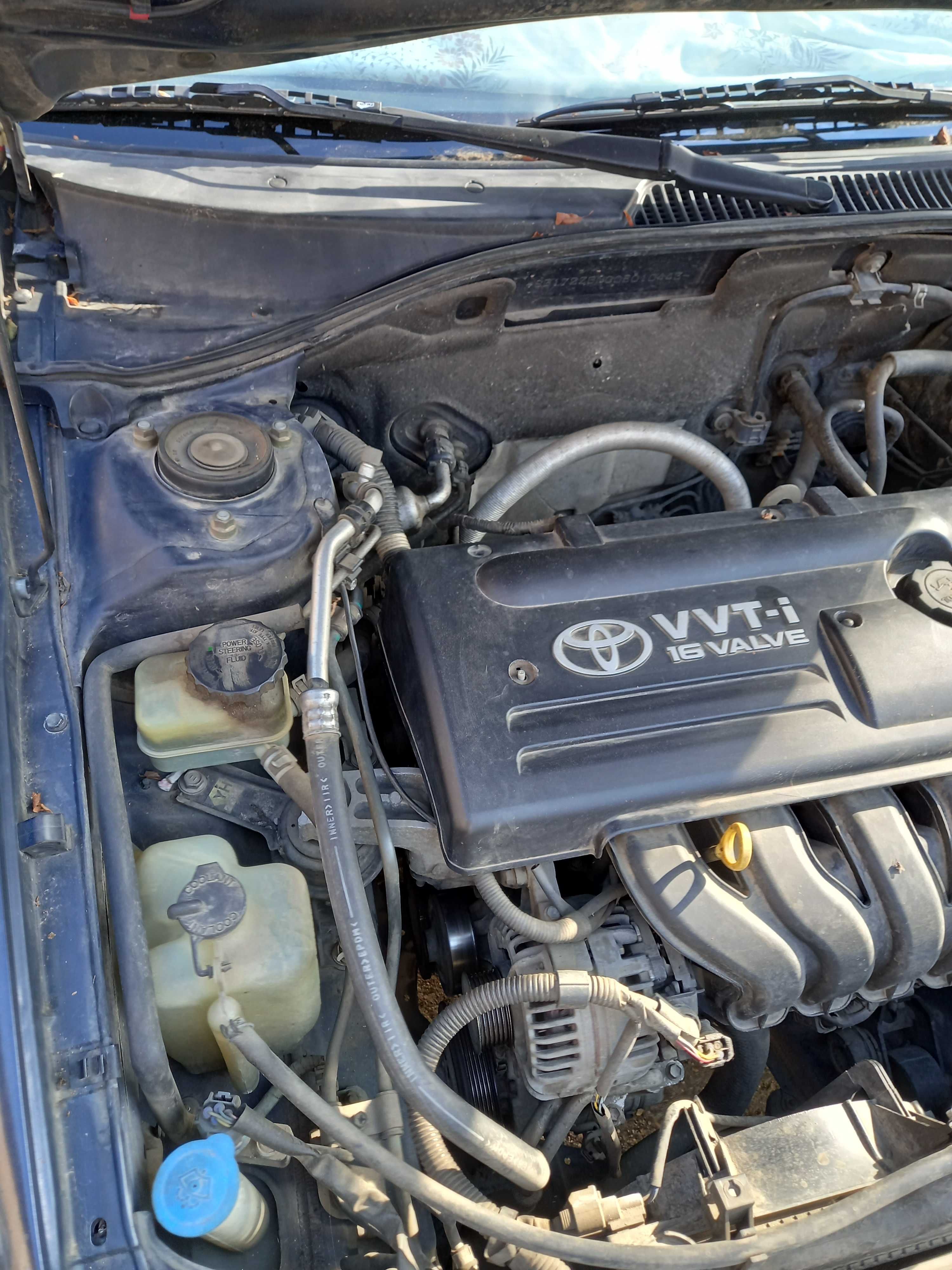 Toyota Avensis I 1.6 16v VVT-i комби