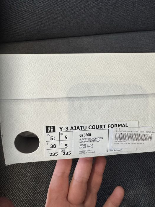 НОВИ оригинални унисекс обувки Y-3  Yohji Yamamoto, Размер: 38