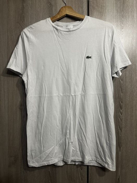 Мъжка бяла тениска Lacoste размер M!