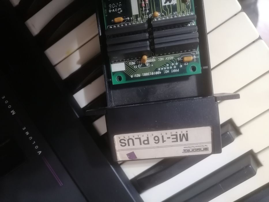 ENSONIQ EPS 16plus sampler pian+ expander / SOLTON MS40 modul orga rk