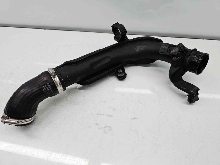 Tub intercooler  Volkswagen Golf 6 (5K1) [Fabr 2009-2013] 1K0145770AE