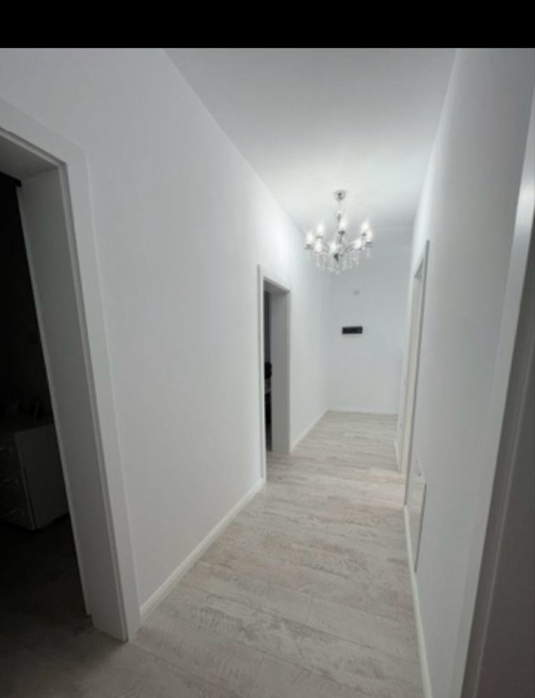 Proprietar inchiriez casa lux mobilata/utilata complet