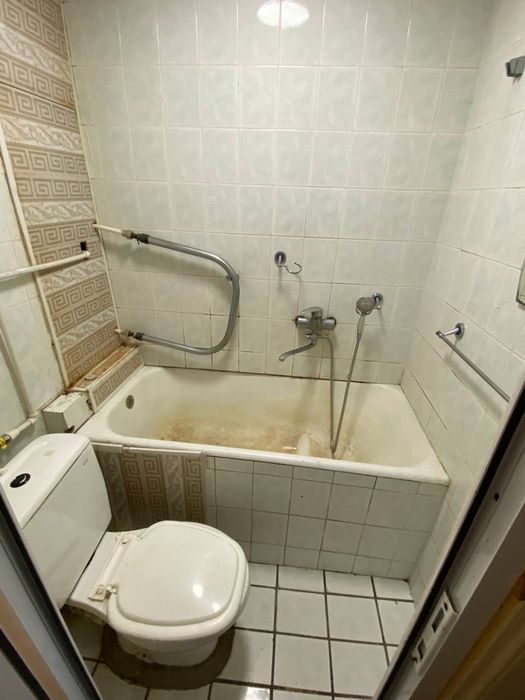 Чиланзар 5 кв. 1/1/4 Кирпич. Отдельный Вход.