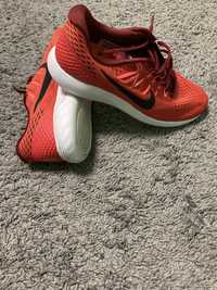 Обувки Nike Lunarglide