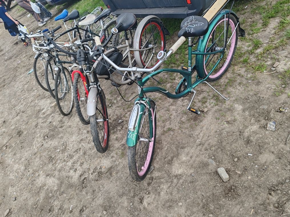 Vând  6 biciclete