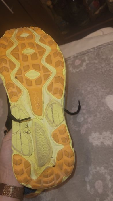 Hoka marime 44 stare bună