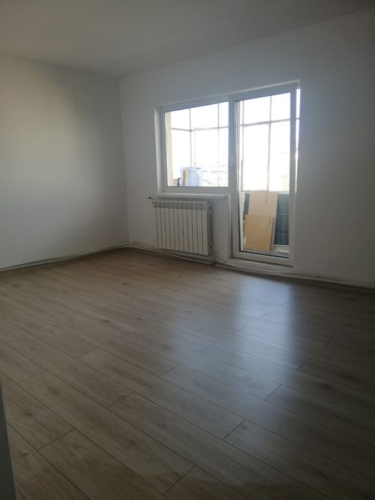 Zugrăvesc case/apartamente