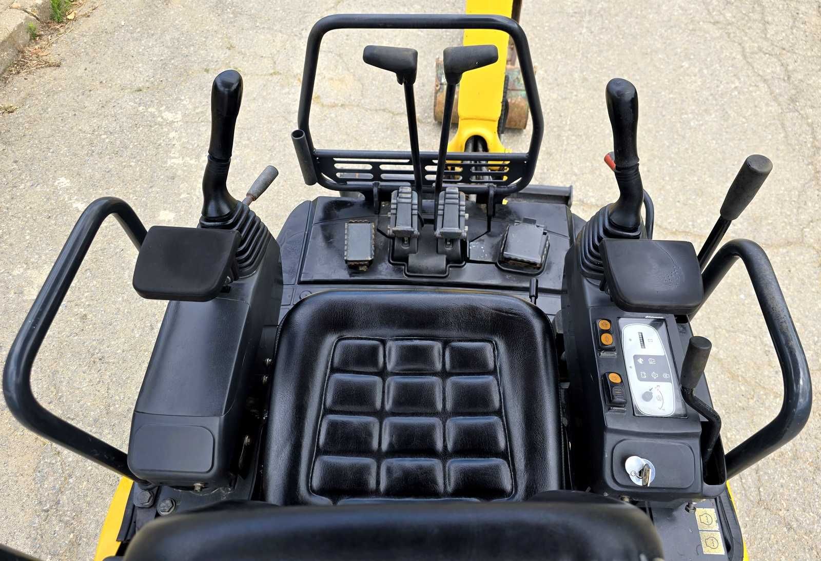 Багер Komatsu PC16R HOB BHOC!!!