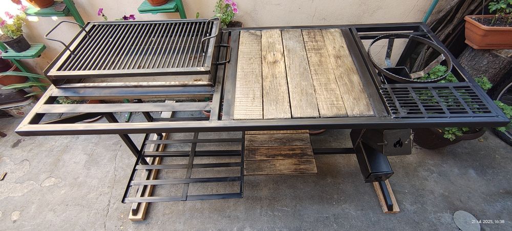 Masa grătar pirostrie racheta