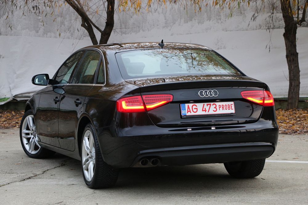 Audi A4 B8.5 / 2013 / 2.0d / 177 CP / Alcantara