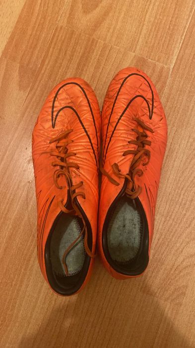 Vand ghete de fotbal hypervenom