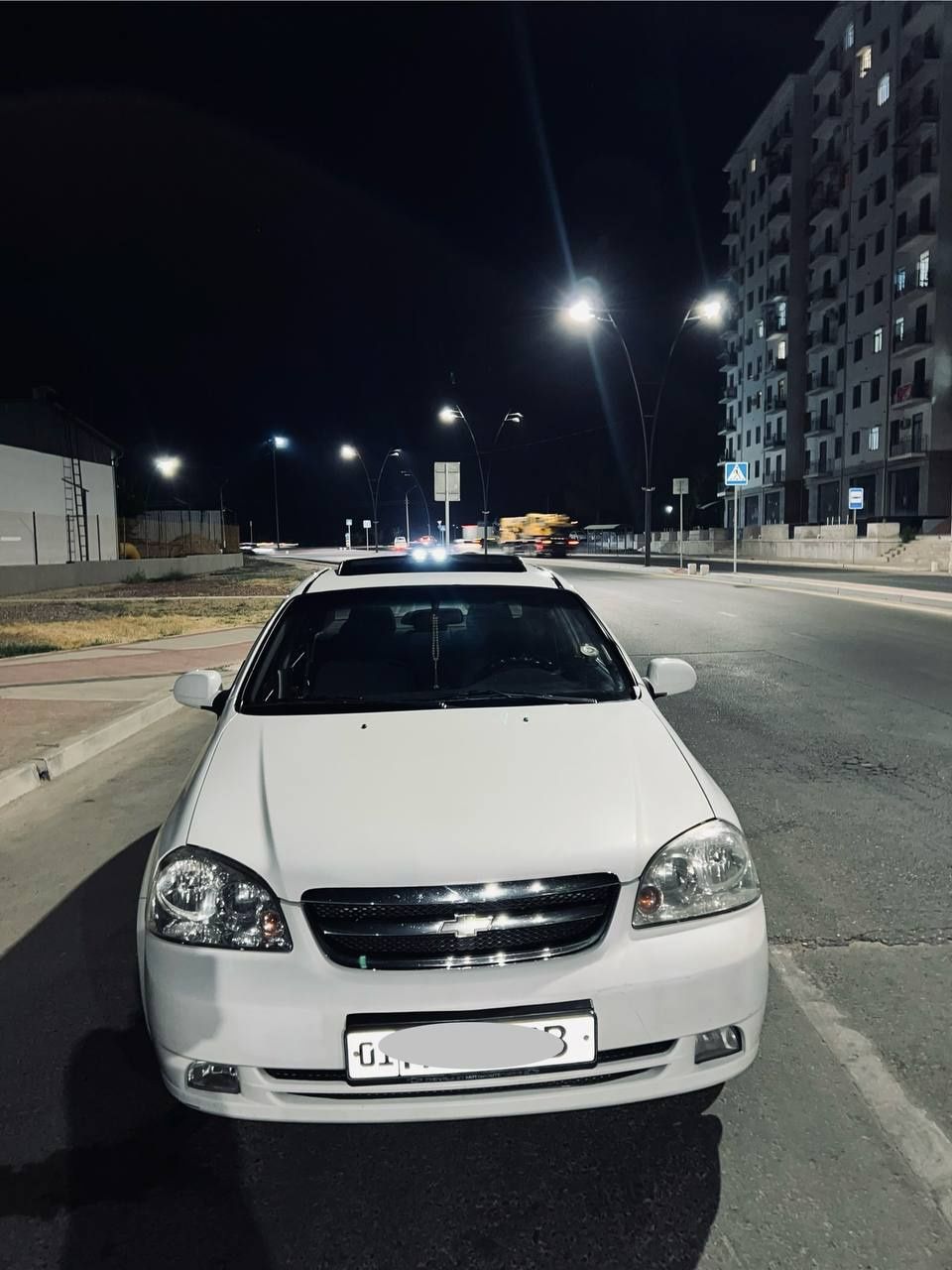 Lacetti 1.8      ...
