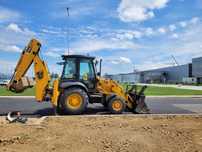 Inchiriez buldoexcavator