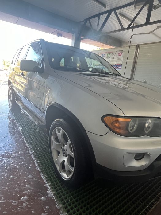 Vând X5 Autoutilitară