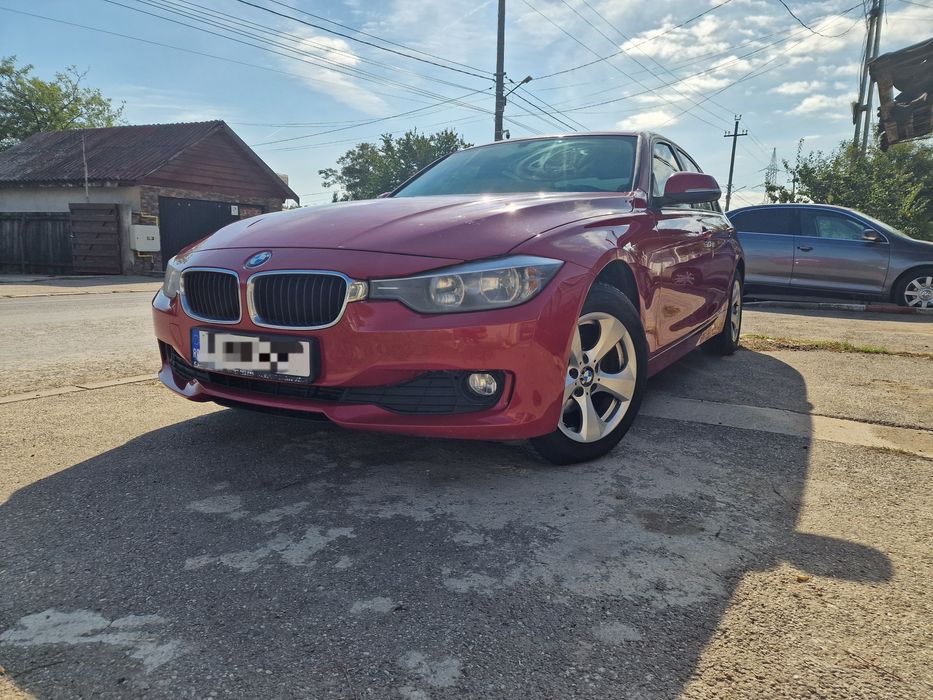 BMW F30 318D 2012
