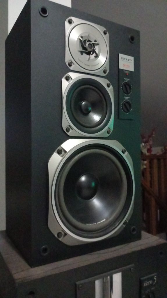 Vând boxe Yamaha ns 1000 Technics, Onkyo.