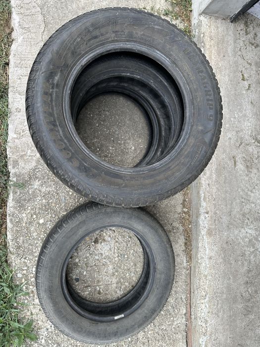 Set cauciucuri de iarna 4 buc 195/65R15