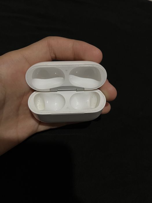 AirPods Pro кейс оригинал