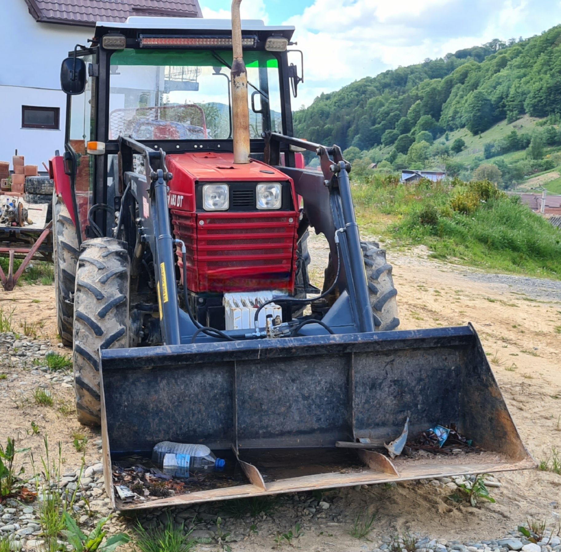 Tractor UTB 683 DT